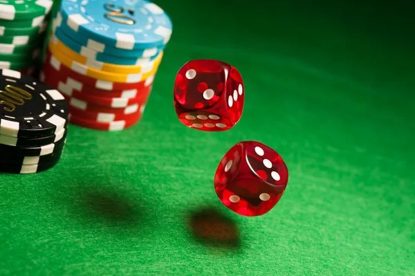 taipan3388 mobile interface showing Liga 1 fixtures and live casino tables on Android and iOS devices